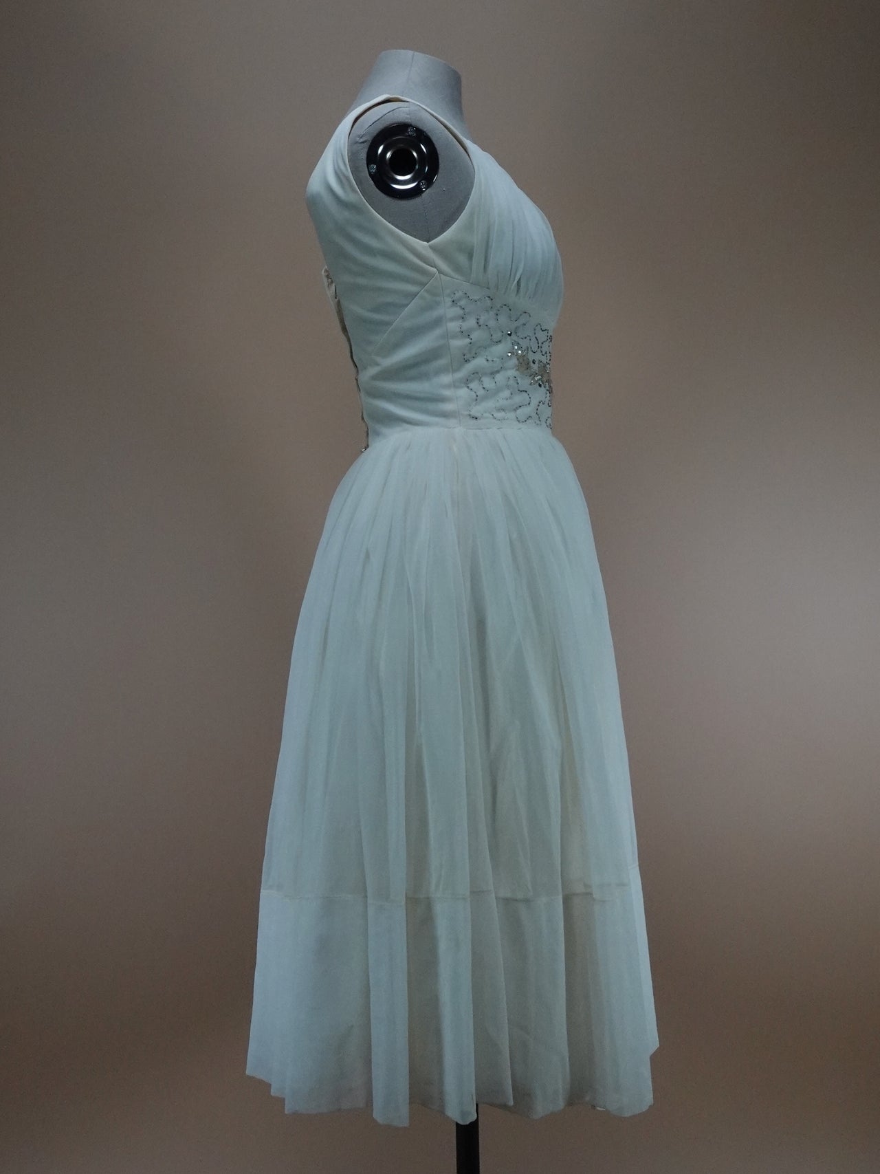 Vintage 1950s - Eggshell White Special Occasion Dress