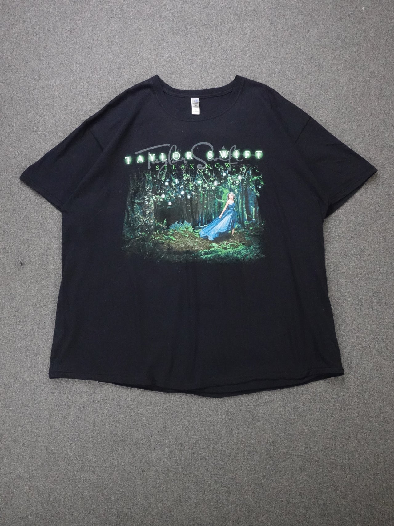 2000s - Taylor Swift Speak Now Tour T-Shirt