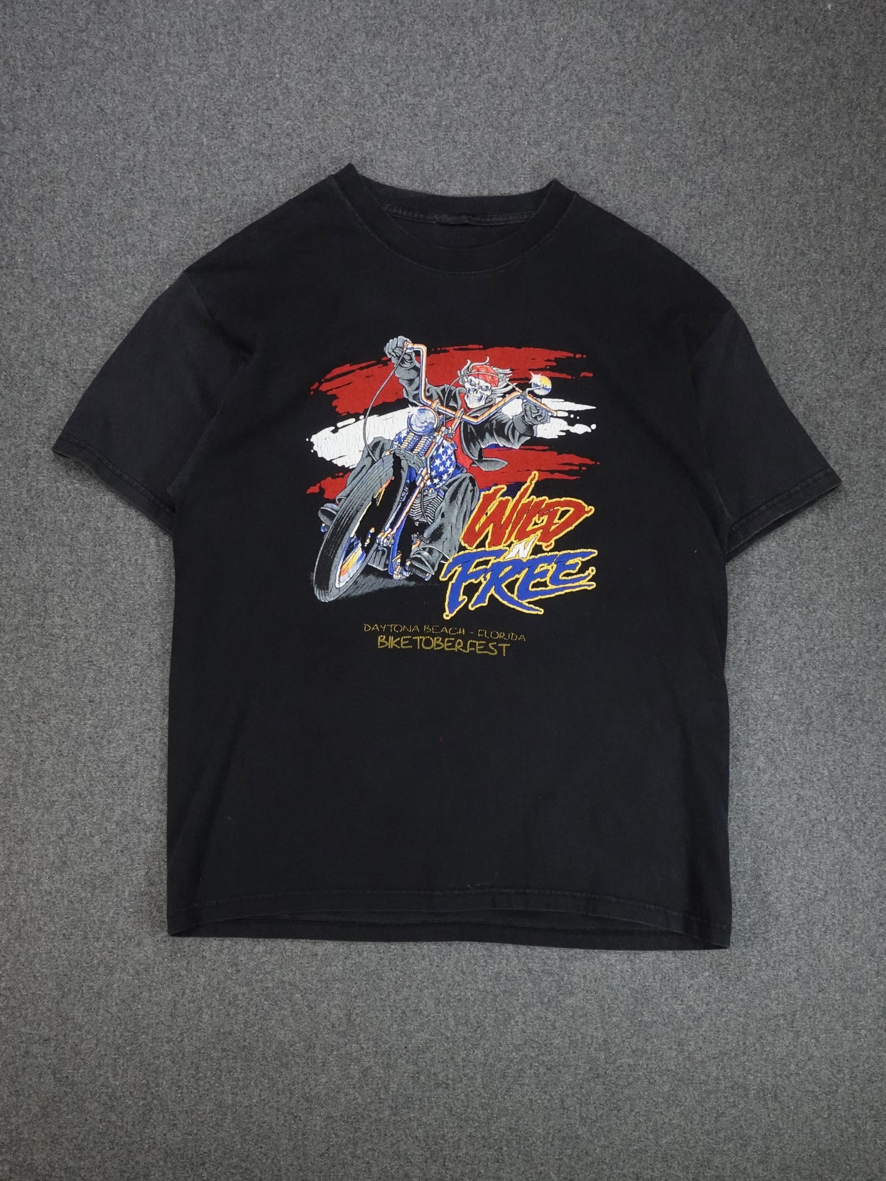 90s/2000s - Biketoberfest "Wild n Free" Biker T-Shirt
