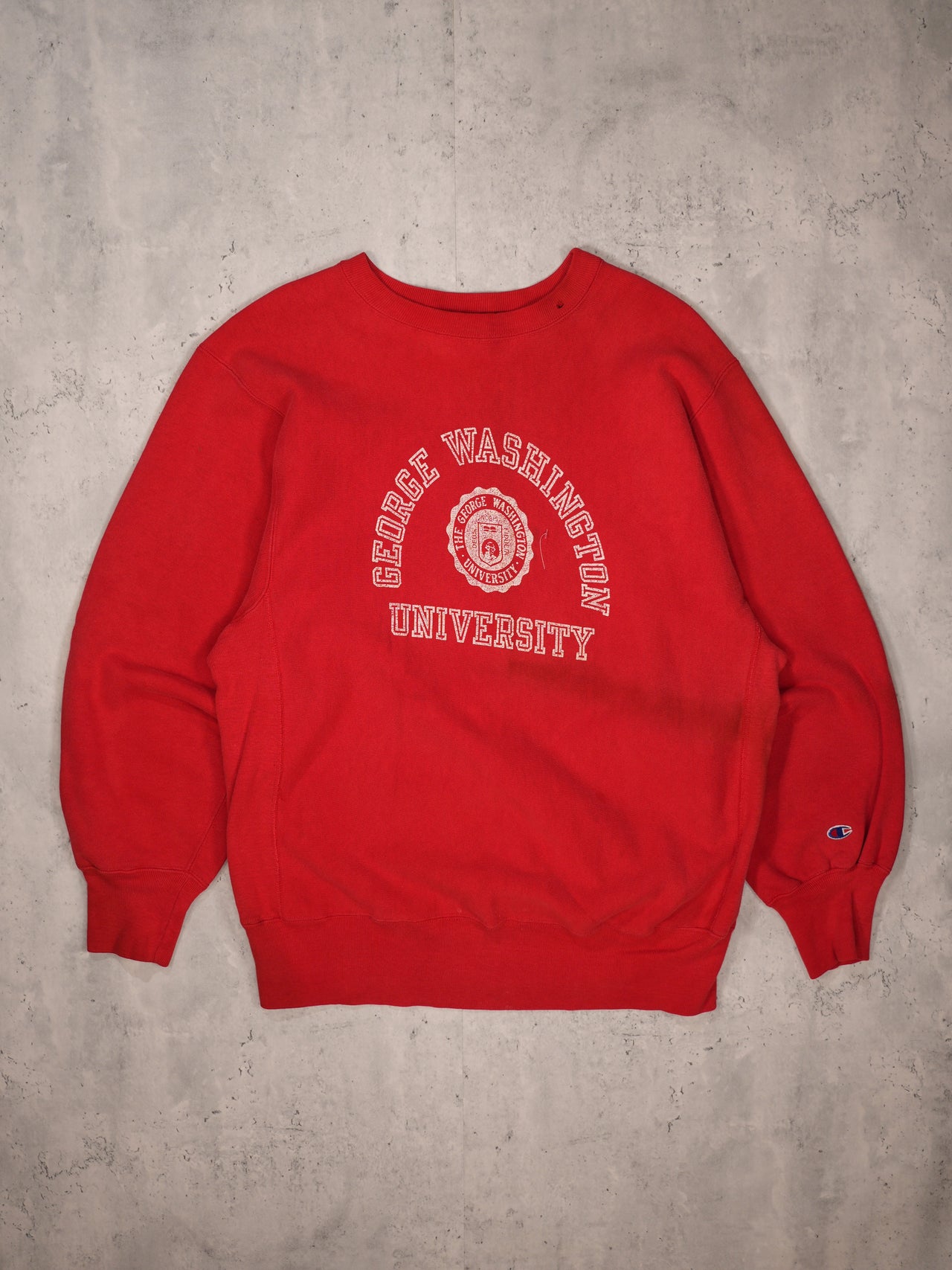 1990S - "GEORGE WASHINGTON UNIVERSITY" CHAMPION REVERSE WEAVE CREWNECK SWEATSHIRT