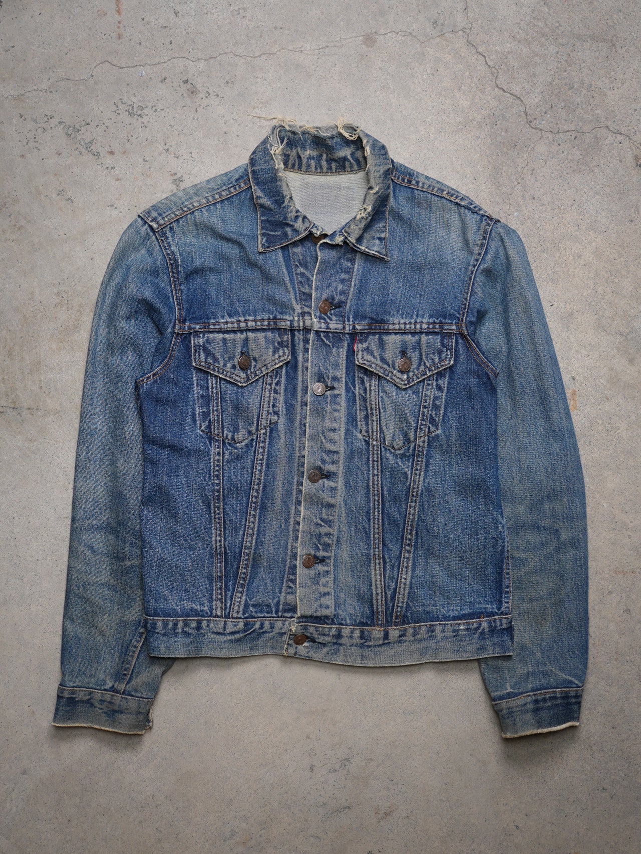Vintage 1970s - Levi's "big E" Denim Trucker Jacket