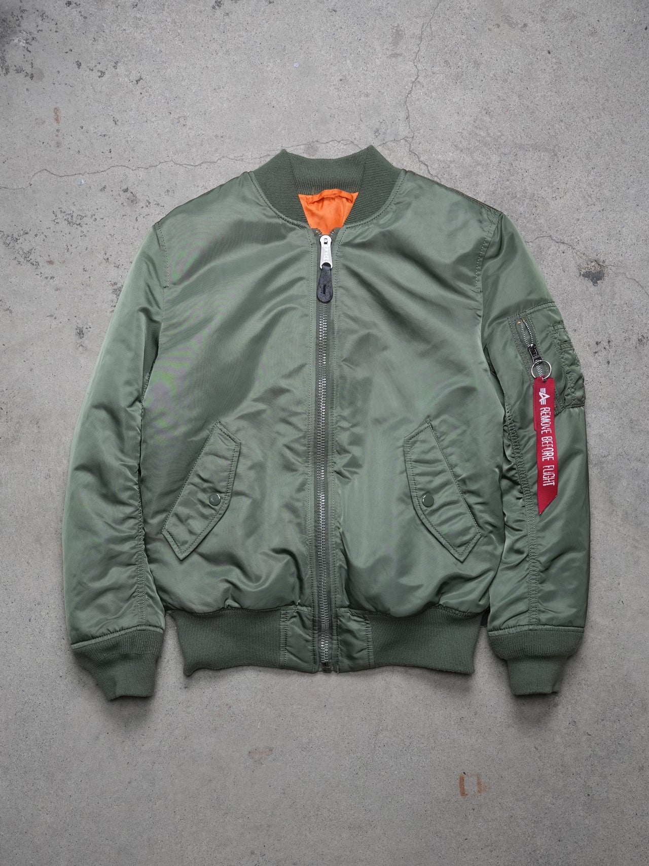 2000S - ALPHA INDUSTRIES REVERSABLE BOMBER JACKET