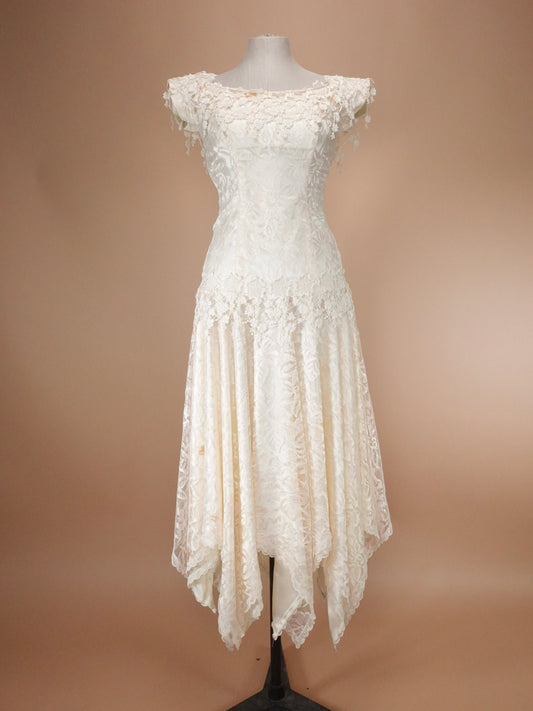 Vintage 1980s | Loralie Lace Wedding Dress W/ Handkerchief Hem