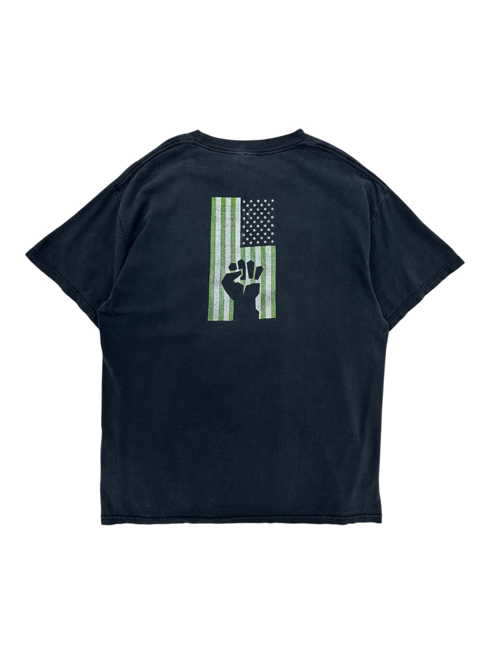 Exile Vintage black 2004 Green Day tour t-shirt featuring a green American flag and raised fist graphic on the back