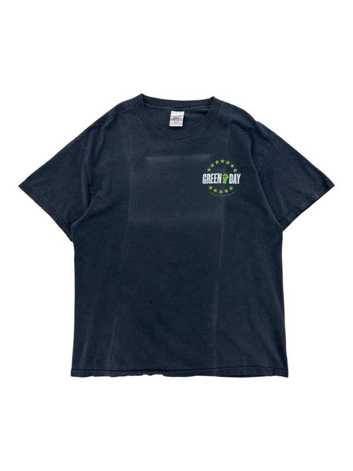 Exile Vintage 2004 Green Day tour t-shirt in black with a small circular logo on the chest, size large.