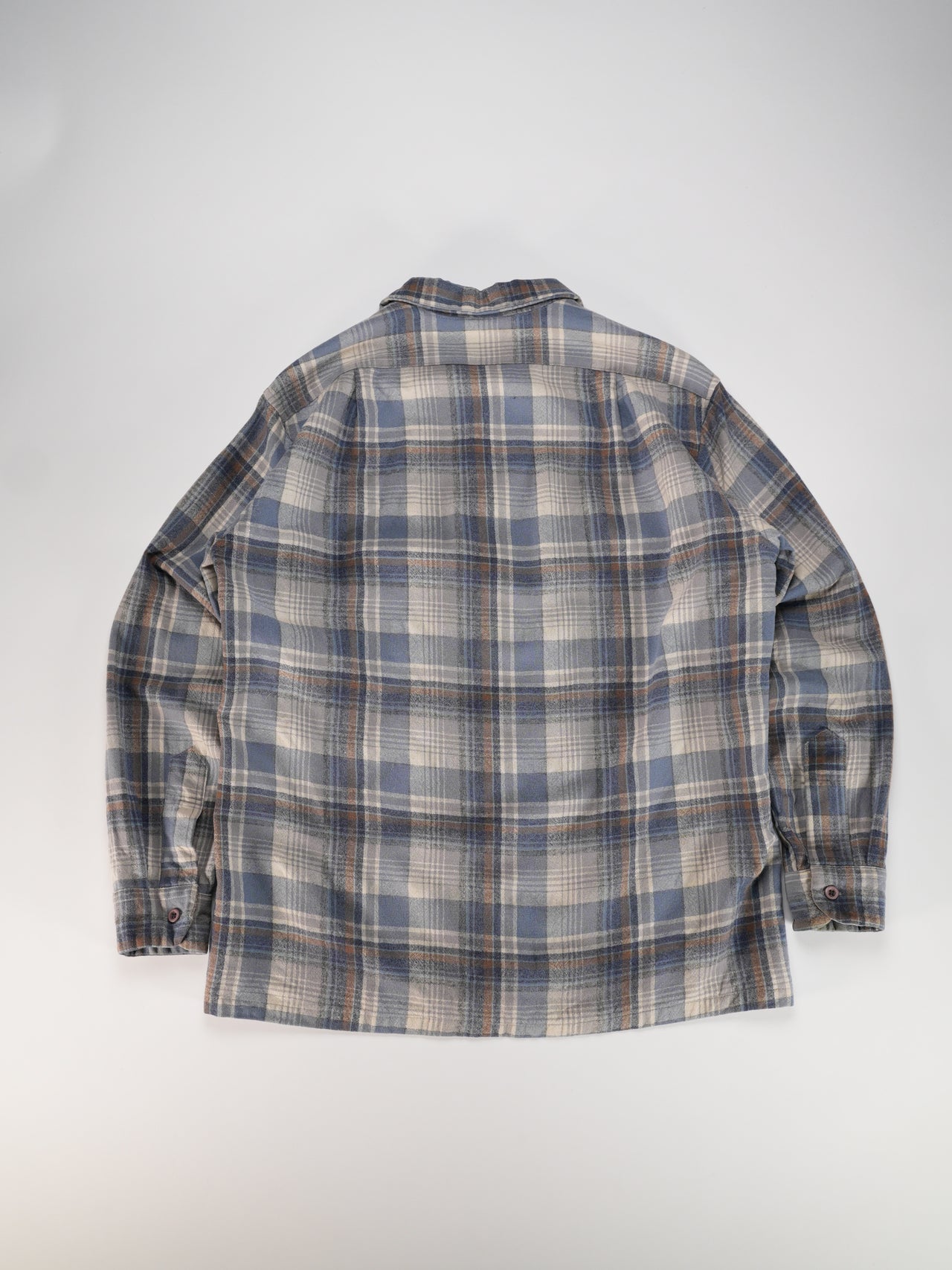 1960s - Pendleton Loop Collar Blue And Grey Plaid Wool Flannel Button-Up Shirt